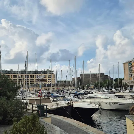 Lejlighed Crescent Darsena Savona