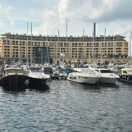 Crescent Darsena * Savona